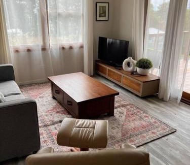 Wangi Wangi House | Family-Friendly Retreat at Sally on Rees Hotel Awaits You
