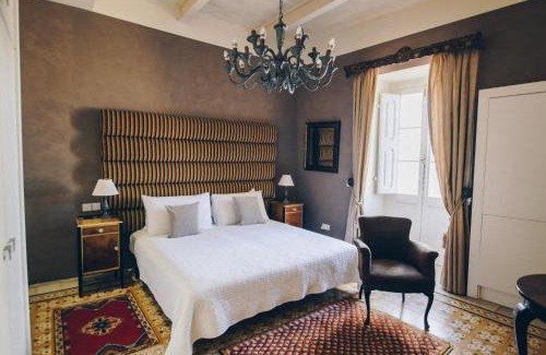 Senglea House | Discover Comfort at Sally Port Senglea with Kitchen Amenities