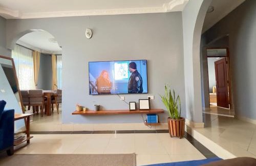 Dar es Salaam House | Convenient Stay at Sally's Home Near JNIA Airport