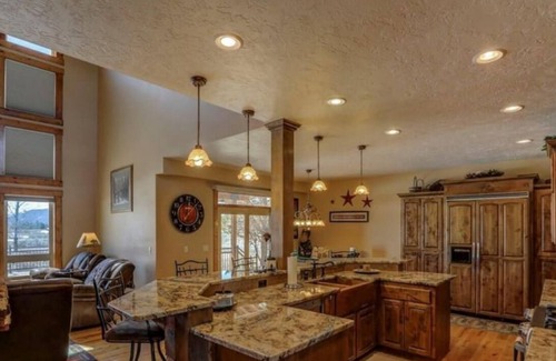 Donnelly Apartment | Spacious Donnelly Home with Great Yard and Inviting Deck