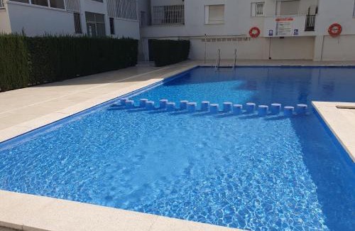 Salou City Centre Apartment | Discover Salou Centro: Poolside Relaxation Near the Beach
