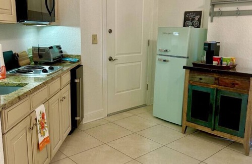 Demere Park Condo | Salt Air Villas 208: Guest Rated 10/10 with Oceanfront Views