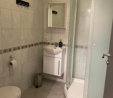 Siglufjorður House | Family-Friendly Salt Guesthouse with Great Amenities