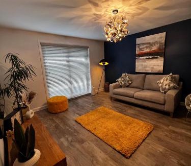 Cullen House | Family-Friendly Salt View Hotel - 4 Star, Guest Rated 9.8