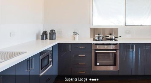 Longreach Cabin | Discover Saltbush Retreat: Oceanfront Oasis for Families