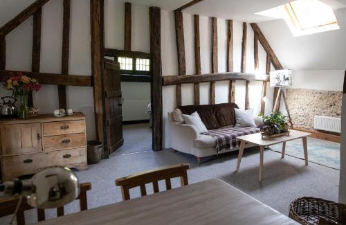 Seaford House | Oceanfront Retreat: Saltmarsh Farmhouse with Pet-Friendly Perks