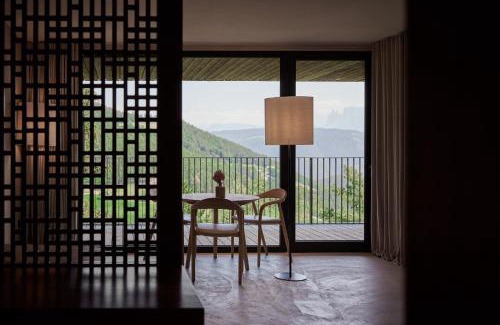San Genesio Atesino Hotel | Oceanfront Retreat at Saltus: 4-Star, Pet-Friendly Escape