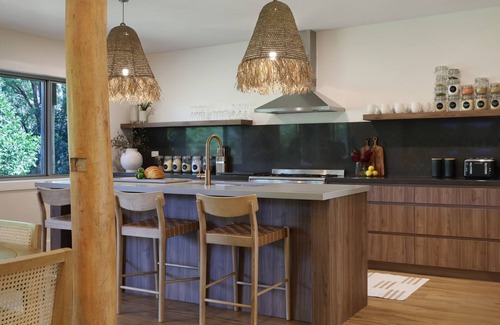Barringella House | Immerse in Nature at Saltwater Creek - Child Friendly Stay