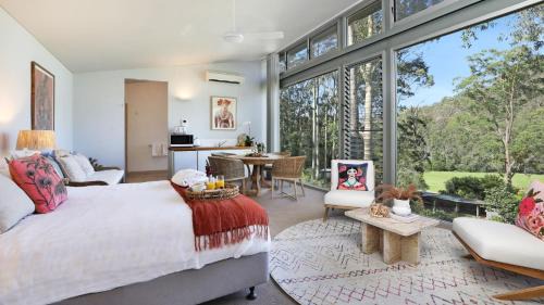 Barringella House | Discover Saltwater Creek - The Birds Nest Retreat