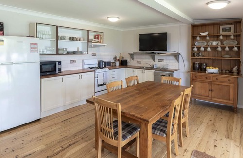 Bendalong House | Discover Saltwater in Bendalong: Oceanfront Getaway Awaits