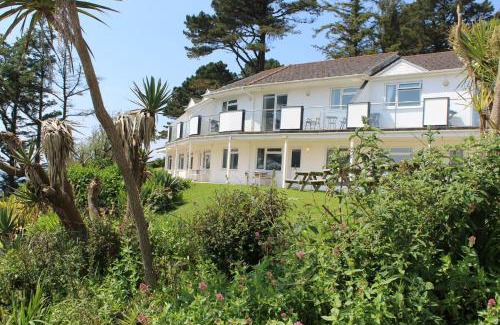 Seaton House | Oceanfront Escape at Salty Air - Mount Brioni, Rated 9.1