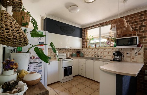 Hawks Nest Villa | Pet-Friendly Salty Crew Villa with Private Garden & Pool