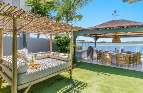 Yamba House | Experience Relaxation at Salty Dayz with Pool & Family Fun