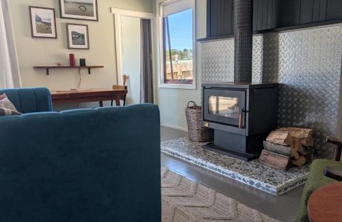 Arthur River House | Pet-Friendly Retreats at Salty Devil's Rest Shack