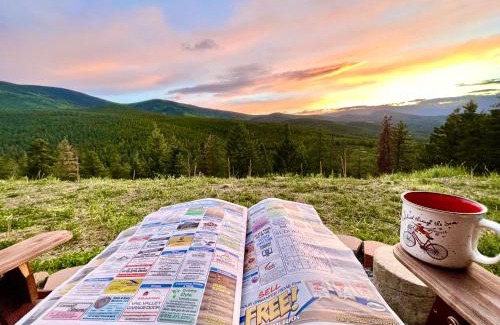 Shadow Mountain House | Discover The Rabbit Hole: A Family-Friendly Escape
