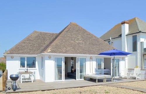 South Hayling House | Experience Salty Lodge: 4-Star Retreat with Hot Tub & More
