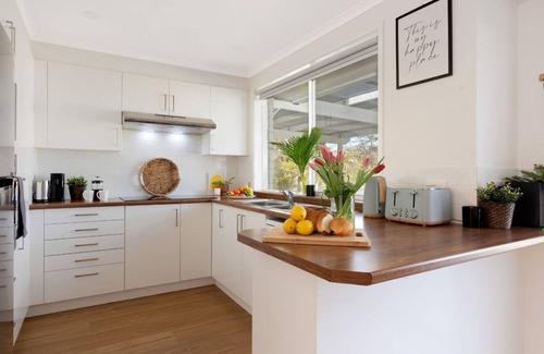Callala Bay House | Pet-Friendly Salty Marlin - Steps to Calm Bay Waters