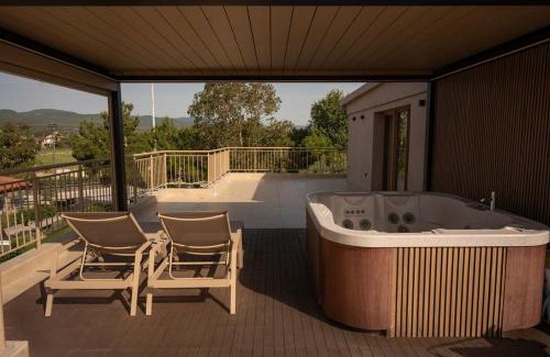 Ierissos Apartment | Exceptional Family Retreat at Salud Ierissos - 10/10 Rating