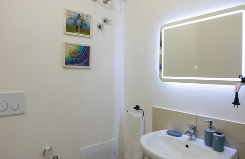 Trapani House | Unforgettable Stay at SALUTAMU: 10/10 Rated & Family-Friendly