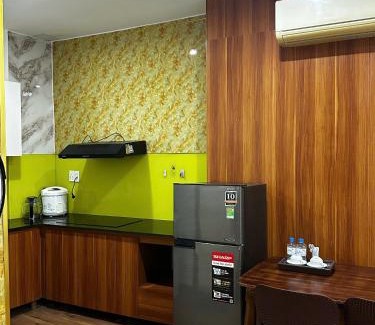 An Hai Đong Hotel | Guest Rated Saluton Hotel with Breakfast & Family Amenities