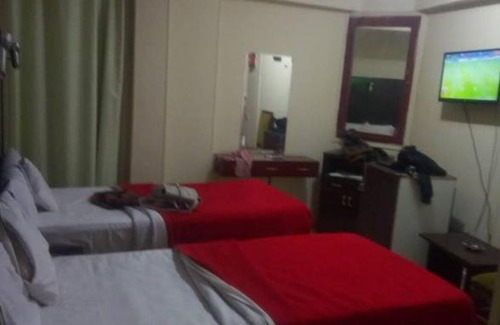 Assiut Bed & Breakfast | Cozy Salvatore Room With Breakfast Near Train Station