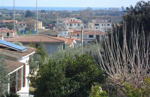 Orosei Apartment | Beachside Retreat: Salvatori House with Spa & Ocean Views