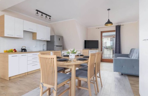 Zakopane Apartment | Comfortable Stay at Salwatoriańska 28 with Balconies & Wifi