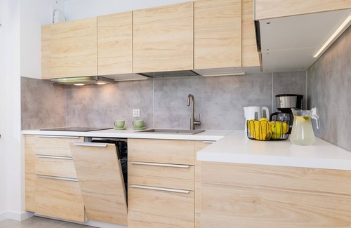 Zakopane Apartment | Prestige Stay at Salwatoriańska with Balcony & Parking