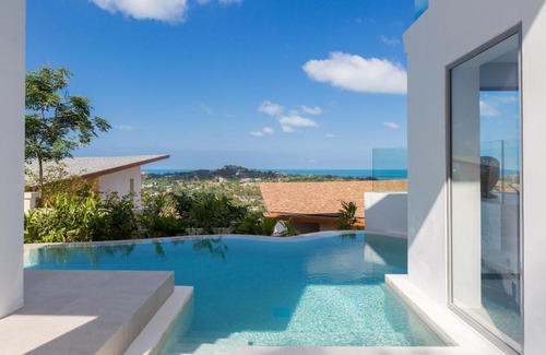 Plai Laem Apartment | Elegant Sam-kah Residence: Suite 6 with Pool & Breakfast