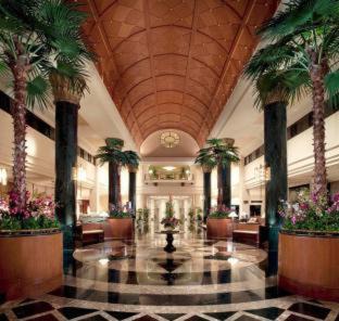 Sepang Hotel | Indulge at Sama Sama Hotel KLIA: 5-Star Comfort Awaits