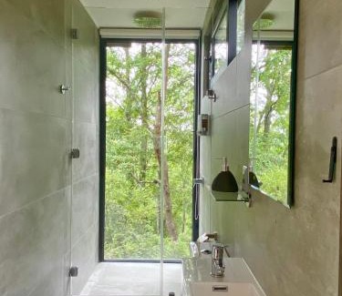 Vilcun Cabin | Experience Nature at Samadhi Eco Resort with Hot Tub & Pets