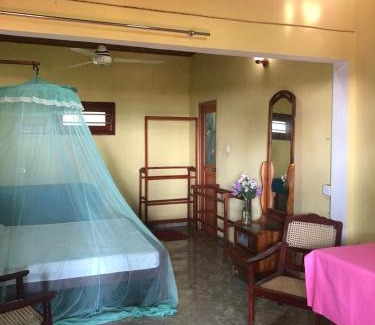 Thiranagama House | Top-Rated Saman Beach Hikkaduwa: Oceanfront Paradise Awaits