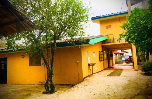 Imbulpe House | Discover SamanalaWewa Lodge: Family-Friendly Getaway