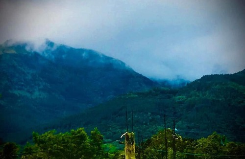 Imbulpe House | Discover SamanalaWewa Lodge: Family-Friendly Getaway