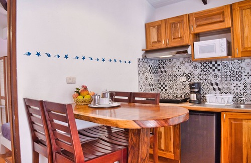 Samara Cabin | Discover Samara Pacific Lodge: Pool, Spa & Family-Friendly