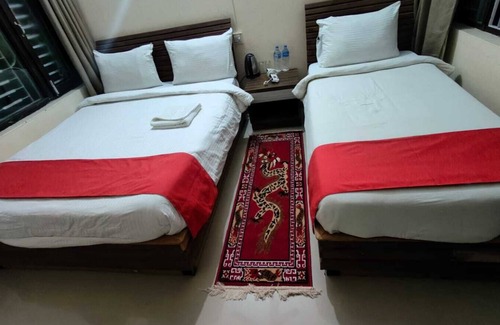 Bardia Hotel | Discover Adventure at Samarth Bardia Resort with Family Friendly Amenities