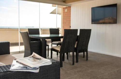Civitavecchia Apartment | Samaya Sea View: Guest Rated 9.9 with Pool & Pet Friendly
