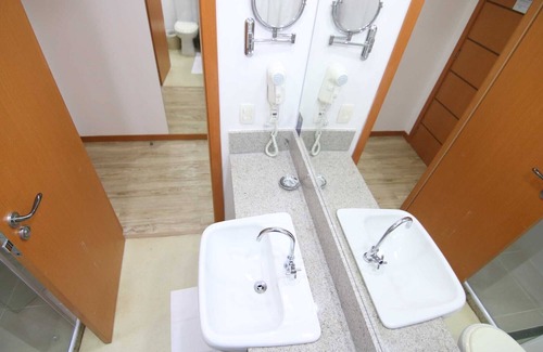 Linhares Hotel | Discover Samba Linhares: Highly Rated & Family-Friendly Stay