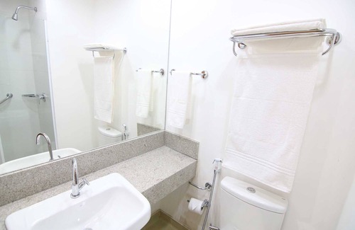 Linhares Hotel | Discover Samba Linhares: Highly Rated & Family-Friendly Stay