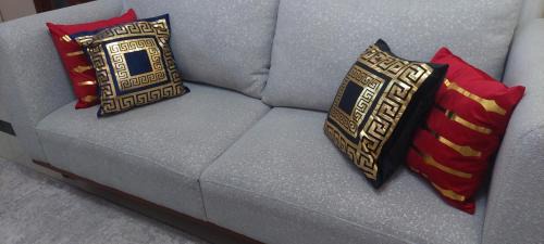 Dar es Salaam Apartment | Guest Rated 9/10: Sami BnB with Hot Tub near Mlimani City