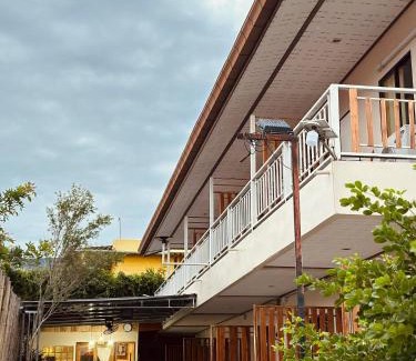 Koh Lan Bed & Breakfast | Discover Sampheenong: A Cozy Getaway with 8.3/10 Rating