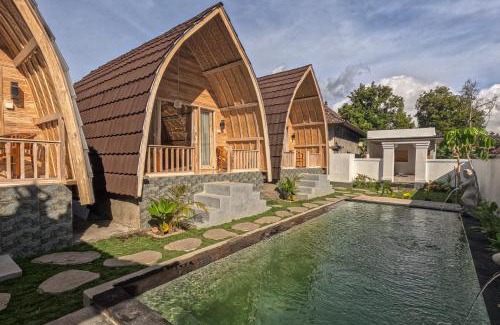 Songan House | Inviting Samsara Desa: Family-Friendly with Breakfast Included