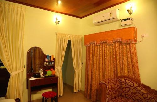 Varkala Resort | Relax at Samsara Harmony Beach Resort with Oceanfront Views