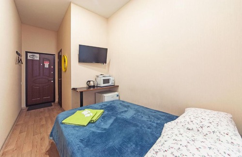 Tsentralny Apartment | Pet-Friendly Samsonov Hotels on Mayakovskogo, 10