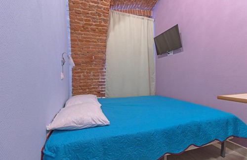 Foundry District Apartment | Budget-Friendly Samsonov Hotels on Mayakovsky Street