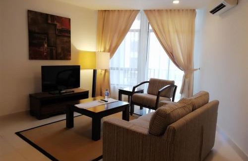 Balok Apartment | Relax at Samsuria Private Beach Front with Ocean Views