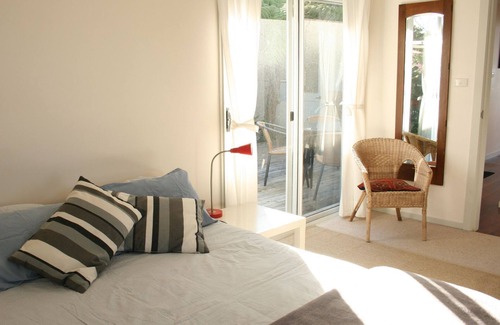 Bermagui House | Seaside Serenity at Samten Pa Cottage - Guest Rated 10/10