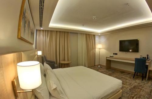 Al Murabba Hotel | Discover Samt Inn Hotel: Family-Friendly 4-Star Retreat