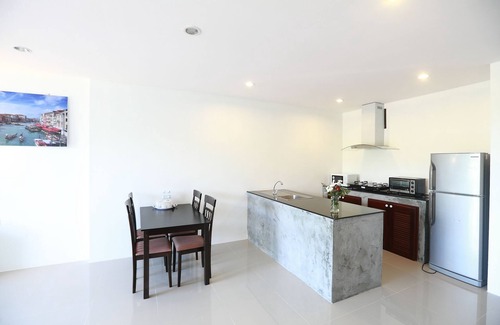 Hua Thanon Hotel | Discover Samui Natien Village: Ocean View Pool Retreat