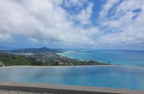 Maret Villa | Relaxing Samui Sky Cottage: 2BR Villa with Infinity Pool